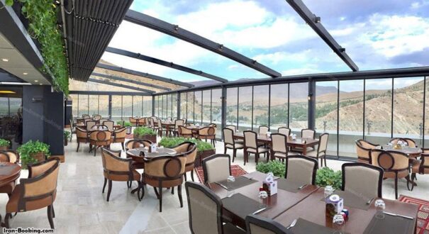 grand-hotel-shiraz-restaurant-roof