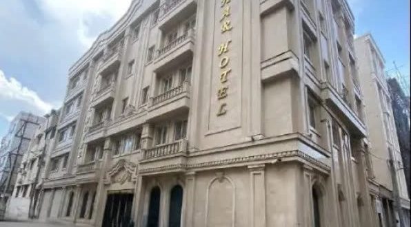 هتل  آبشار