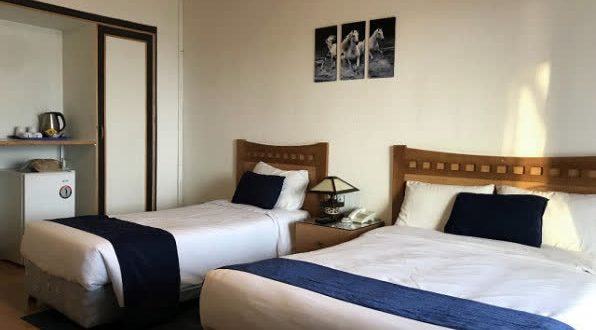 هتل سفیدکنار بندر انزلی