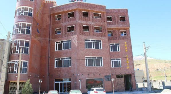 هتل ایران زمین دورود