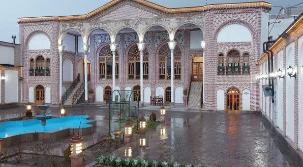 هتل بوتیک عمارت میرزا مهدی فراش باشی ( سرخه ای ) تبریز