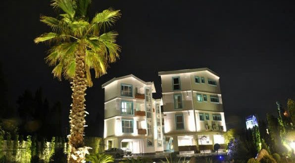 هتل آپارتمان باروژ تنکابن