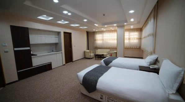 هتل مهربد فیروزه میبد