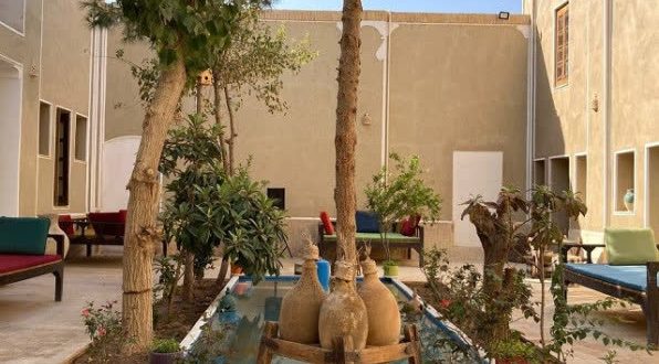 هتل سنتی کوروش یزد
