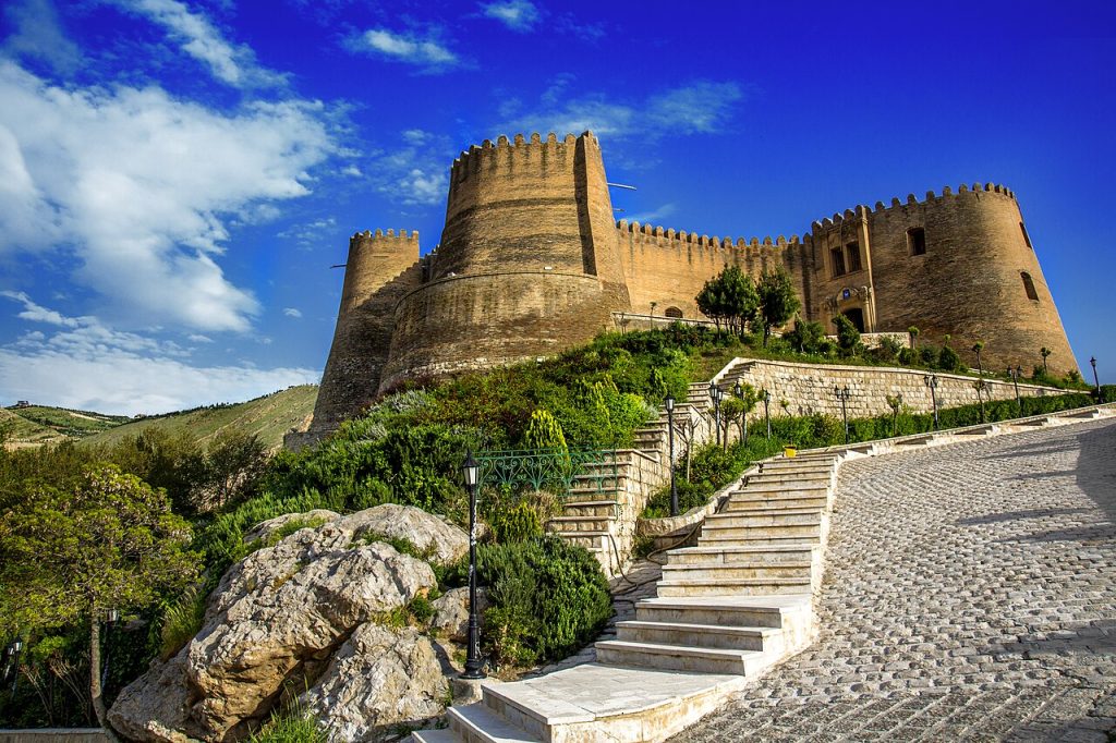 قلعه فلک‌الافلاک