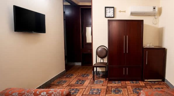 هتل آپارتمان ناز 1 بندر عباس
