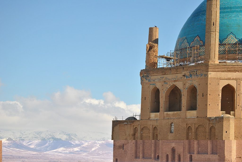 نماد شهر زنجان: گنبد سلطانیه