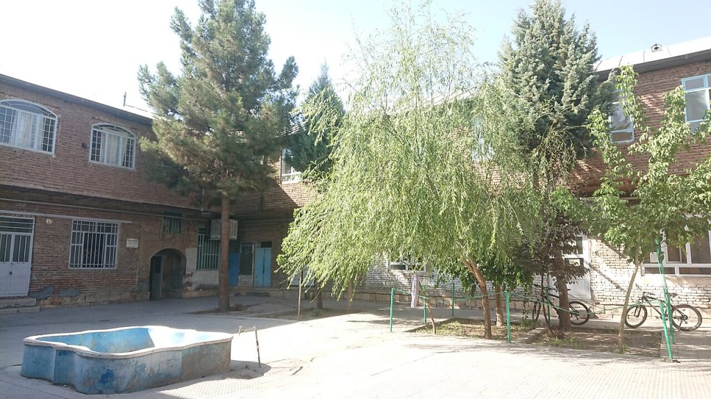 نمایی از بناب