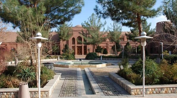 هتل ارگ تاریخی گوگد گلپایگان
