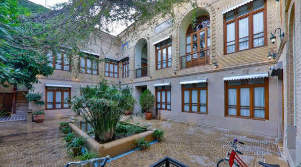 هتل بوتیک سنتی عمارت فرهادی شیراز هتل بوتیک سنتی عمارت فرهادی شیراز