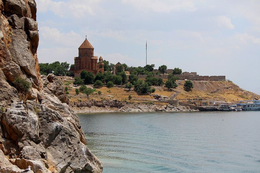 جزیره آکدامار
