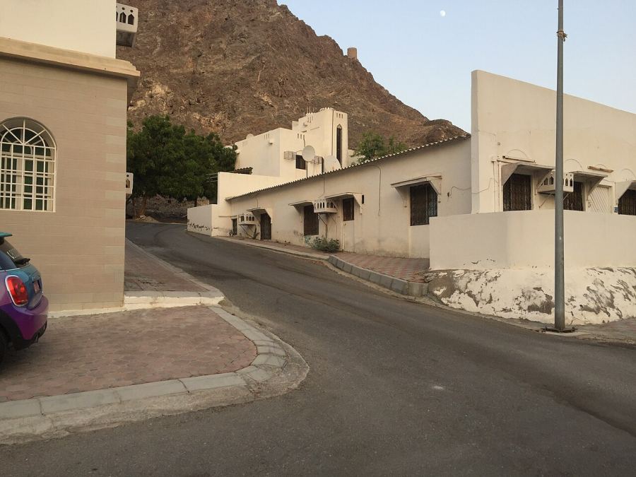 کوهها و طبیعت اطراف مسقط